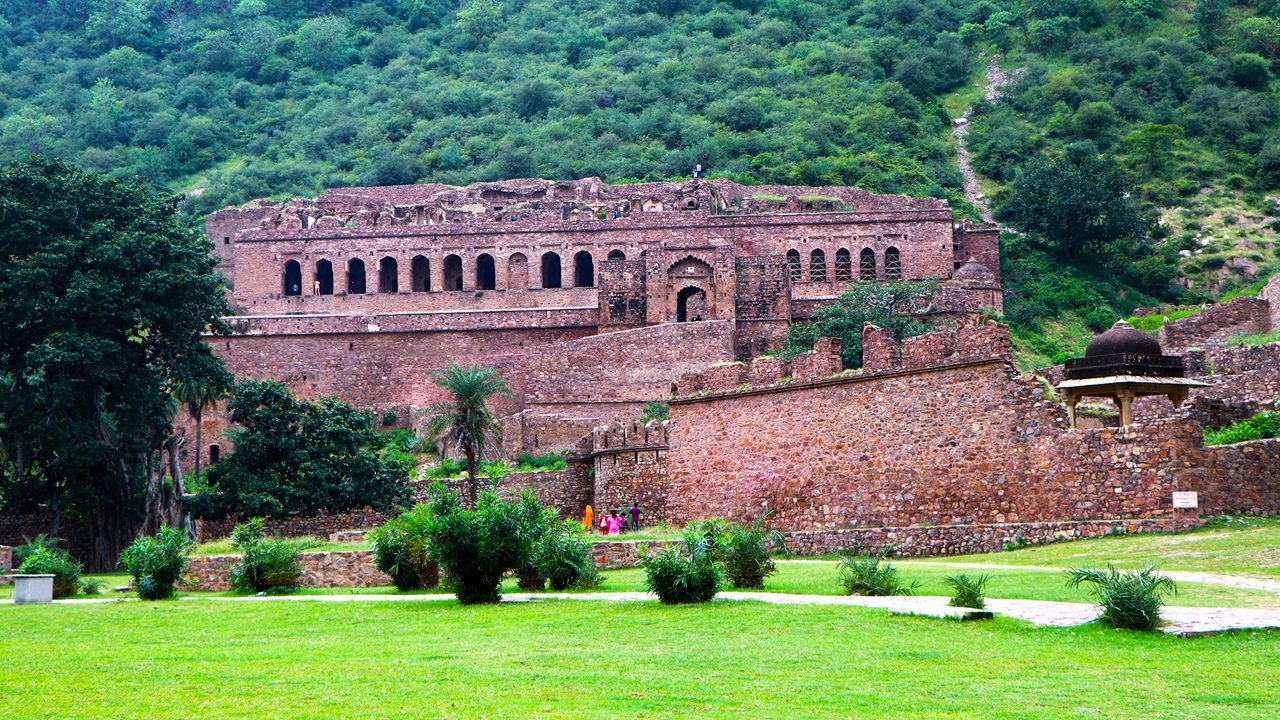 Jaipur to Bhangarh Taxi